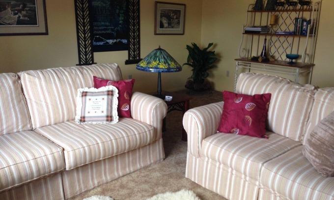 Miller Creek Apartment | Relax Above The City In Spacious Accommodations With Gorgeous Views-Pets Welcome