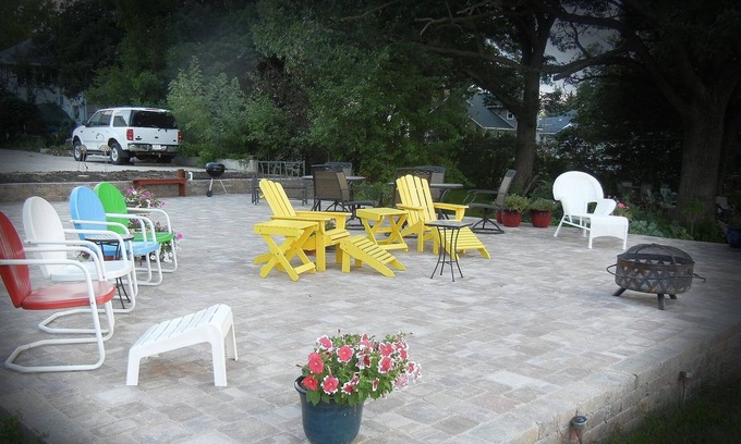 Nashua House | Relax, enjoy the view, get away from it all at Cedar Lake, Nashua, IA!