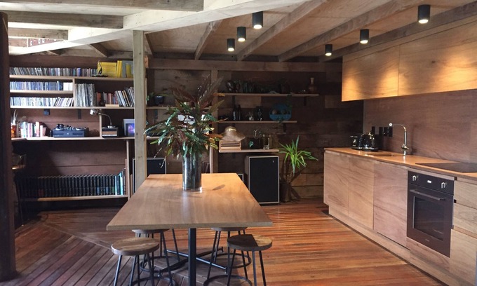 Muriwai House | Relax in our Muriwai Sanctuary amongst the trees.