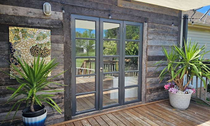 Queenstown Other | Relax in Style at This Airy 3BR/2BA Retreat with Outdoor Oasis