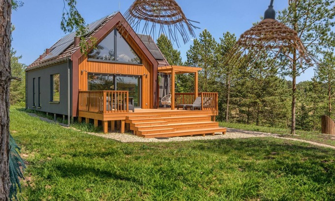 Purda House | Relax in this cottage near the lake and forest