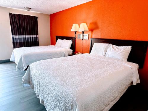 Henryetta Hotel | Relax Inn Henryetta