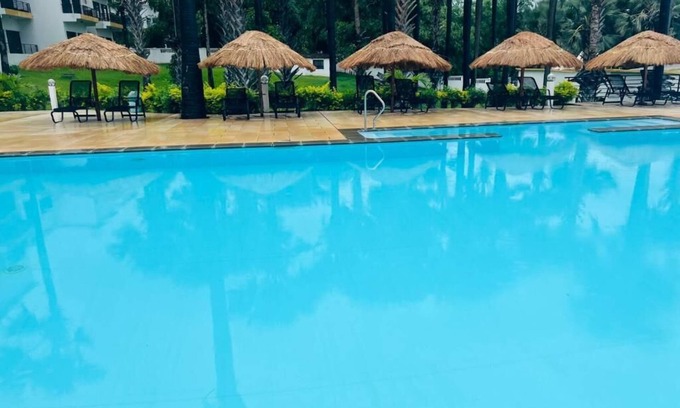 Serrekunda House | Relax Oceanfront Suites - Three-Bedroom Apartment - High Floor