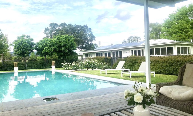 Dumaresq Valley Other | Relax or explore - 2 renovated farm houses. Pool, tennis court and 700 acres.