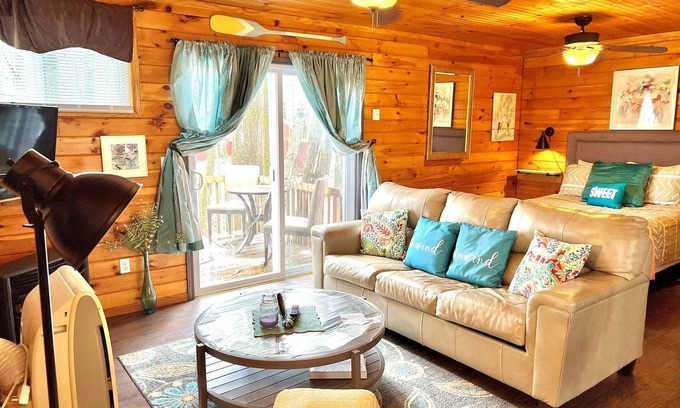 Altmar Cottage | Relax & Recharge!Swim/fish/swim/boat in Autumn Lk, SalmonRiverMinsAway-Cottage3