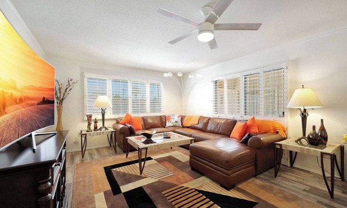 Sun City House | Relax, Rejuvenate And Enjoy The Sun City AZ Lifestyle, Spectacular Patio Home.