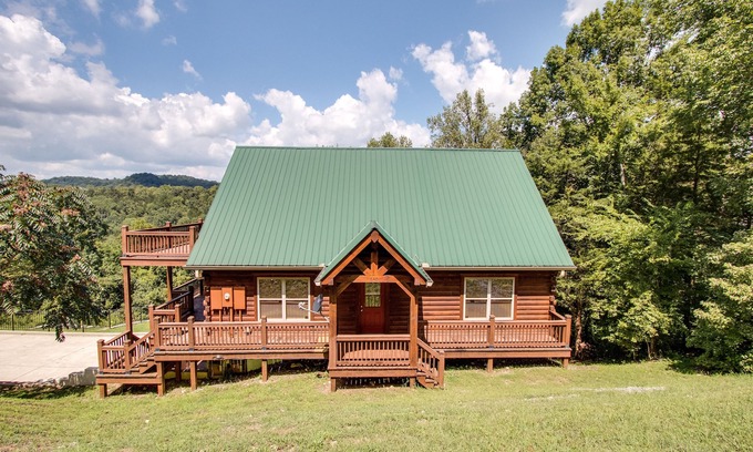 Silver Point Ski Chalet | Relaxation Pointe Center Hill Lake