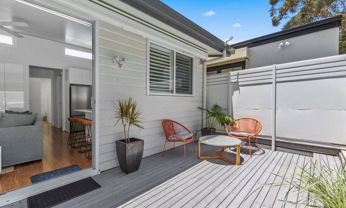 Brookvale House | Relaxing 2-Bed Home Close to Beaches and Parks