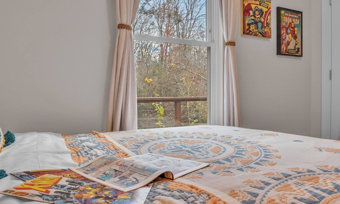 Lake Waccamaw House | Relaxing 3-Bedroom Lake Waccamaw Home with Canal Views, AC & WiFi