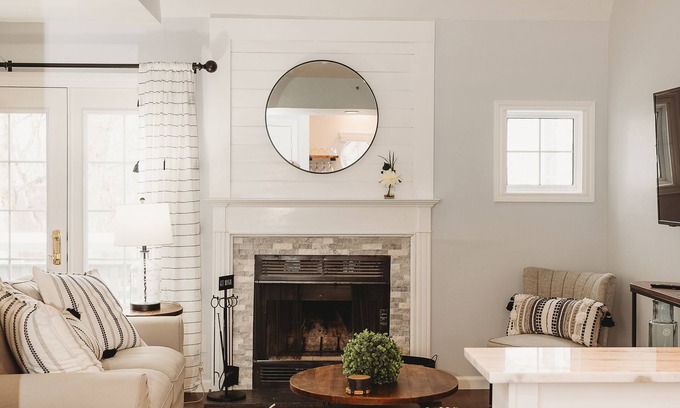 Norwich Villa | Relaxing and Cozy Villa at the Norwich Inn and Spa