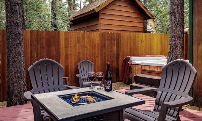 Sugarloaf Cabin | Relaxing Big Bear A-Frame Cabin with Hot Tub, Fire Pit & King Bed