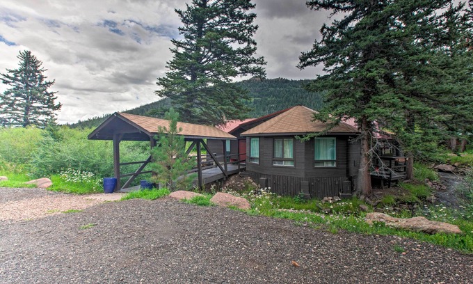 Cuchara House | Relaxing Cuchara Retreat on Cucharas River w/View