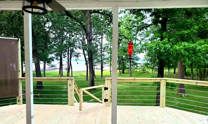 Chandler House | Relaxing Lakefront Home w/Boat Dock, Fire-pit and private Walk-in Beach! Gated