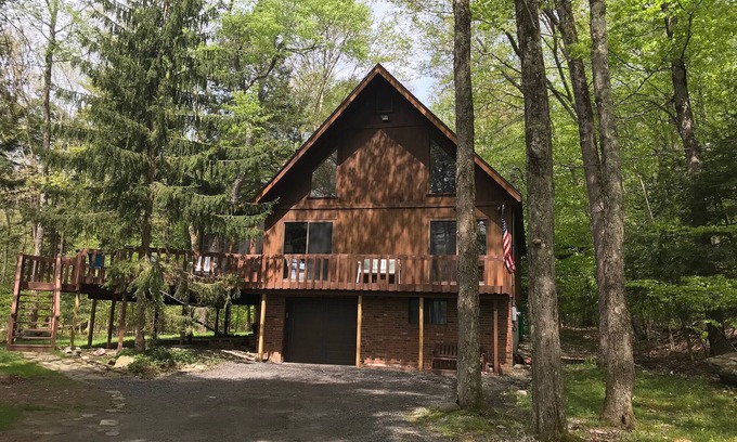 Smallwood House | Relaxing Lakefront, Very Clean. Great for Families.