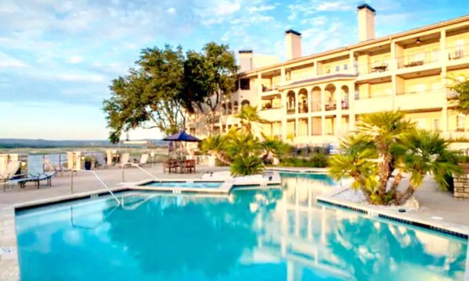 Spicewood Condo | Relaxing Moments Getaway at Lake Travis Island TX