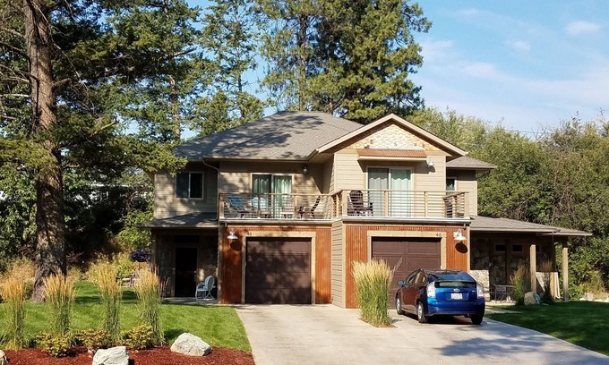 Columbia Falls House | Relaxing River Retreat 15 Miles from West Glacier Gate