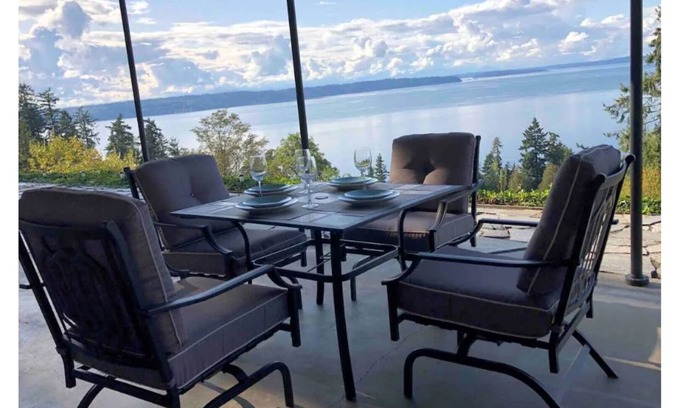 Three Tree Point Apartment | Relaxing View of Puget Sound and the Olympic Mountains 1 Bedroom