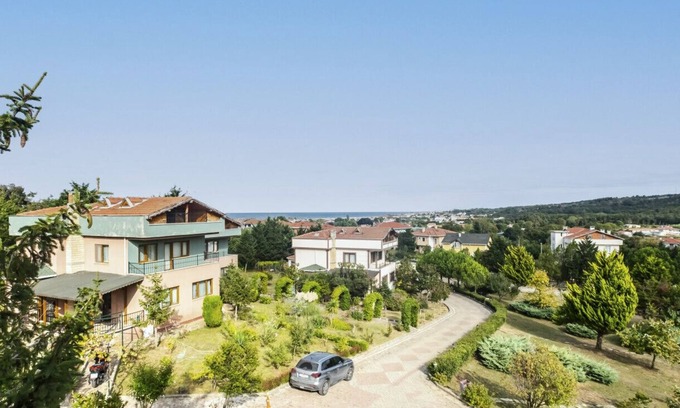 Sahilkoy Villa | Remarkable Villa Close to Beach with Pool in Sile