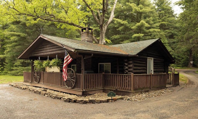 Clarington Cabin | Remodeled Cook Forest Cabin