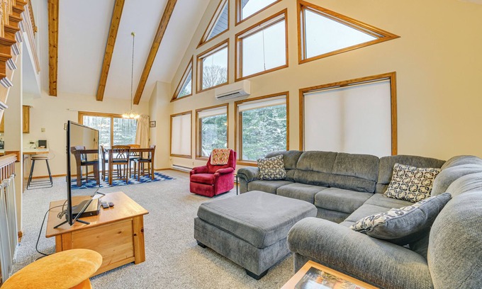 Hulbert Township House | Remote & Peaceful Getaway w/Games in Eckerman