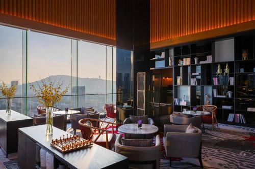 Yuhang District Hotel | Renaissance Hangzhou Northeast