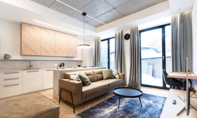 Old Town Apartment | Renaissance Key Apartment 29 by Reside Baltic