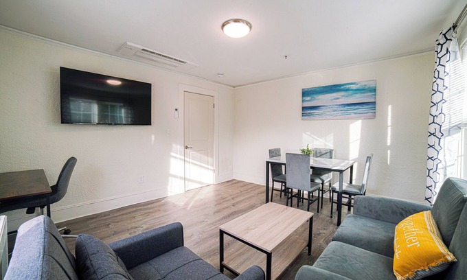 Falmouth Apartment | Renovated 1 bedroom in Downtown Falmouth