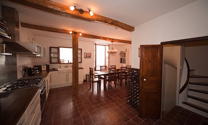 Cessenon-sur-Orb House | Renovated 19th Century Former French Winemakers Home (walk to river & shops)