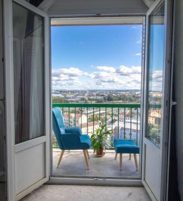 Bussiere - Cadiere Apartment | Renovated 2-Bed Apartment 2 min from Lyon