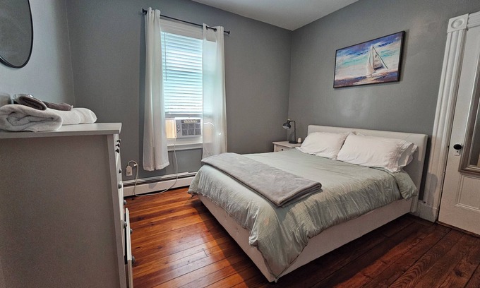 Top of the Hill Apartment | Renovated 2 bed near downtown