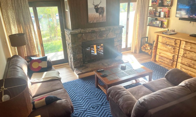 Wildernest Condo | Renovated 2-bed ski condo with wood fireplace