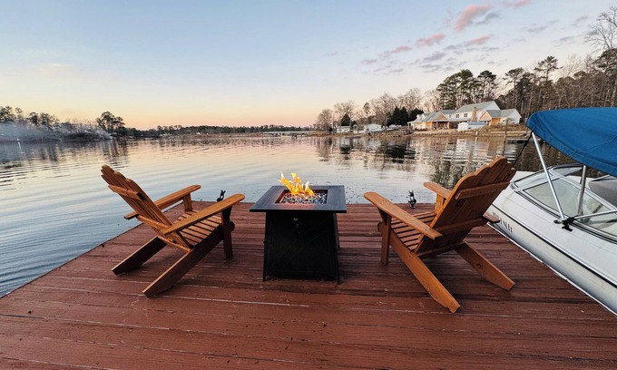 Leesville House | Renovated 2-bedroom farm-style house on Lake Murray. Bring Your Fishing Rod
