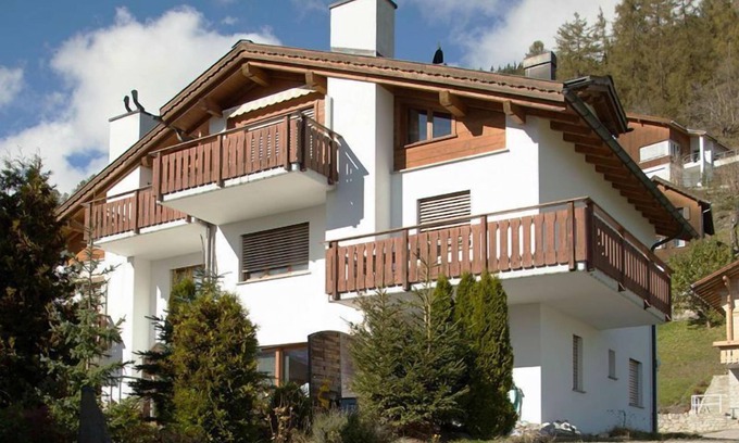 Ruschein Apartment | Renovated 3 Rooms Apartment in Ruschein near Laax