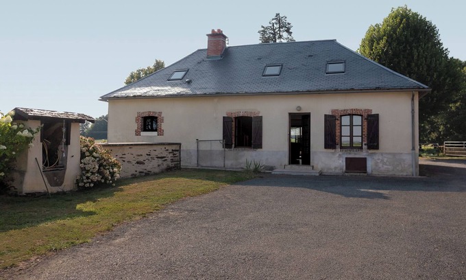 Benayes House | Renovated country house