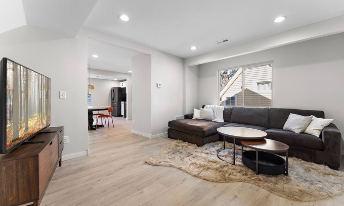 Northeast Minneapolis Arts District House | Renovated home in Northeast Minneapolis