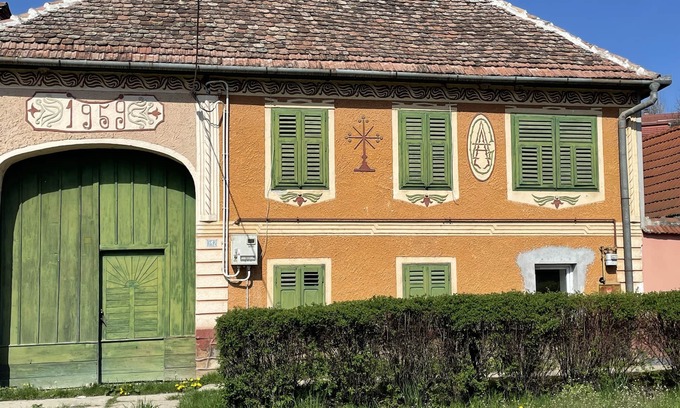 Altana Apartment | Renovated old farmhouse with great opportunities nearby