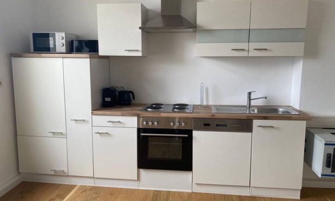 Mendig Apartment | Renovierte Wohnung in Mendig für 7 Gäste