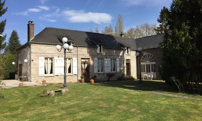 Saint-Mards-en-Othe House | Rent house 6/8 beds saint Mards en Othe with tennis pool