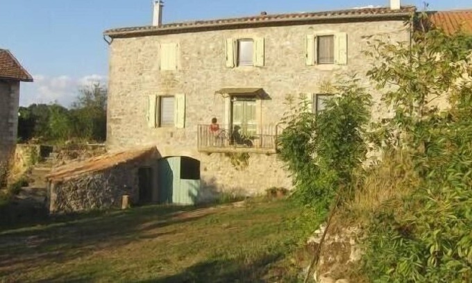 Labeil House | Rental -Fontanille lodging, independent home in an old farmhouse