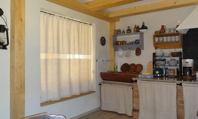 Laasow Apartment | Rental-Large-Mobility bath-Garden view-Bauernhaus Wohnung 2