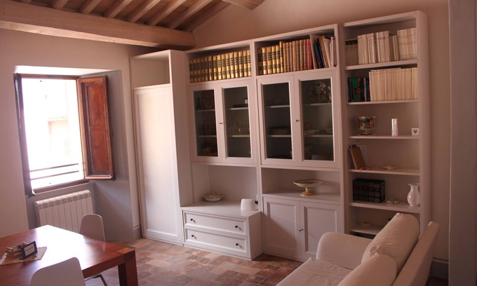 Todi Apartment | RENTAL ROOMS- APARTMENT historical center in the medieval village of Todi.
