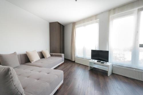 Borek Fałecki Zachod Apartment | RentPlanet - Apartament Mireckiego