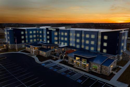 Buechel Hotel | Residence Inn by Marriott Louisville Old Henry
