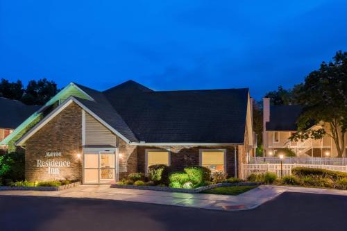 Windsor Hotel | Residence Inn Hartford Windsor