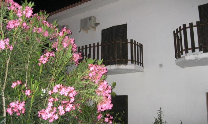 Almeida House | Residencial Morgado