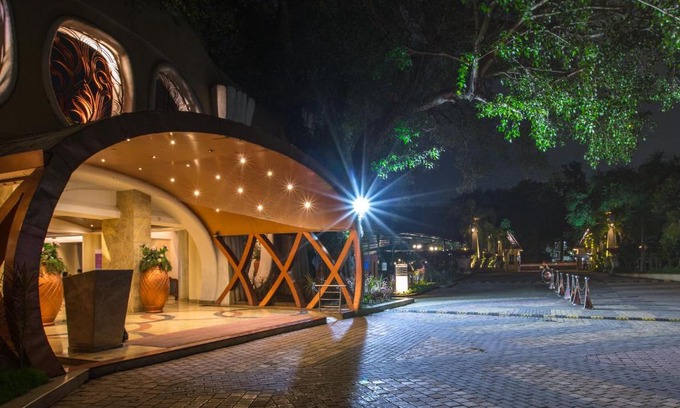 Central Pune Hotel | Residency Club