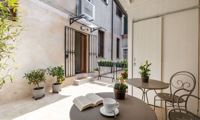 Castello House | Residenza La Duchessa Deluxe Rooms
