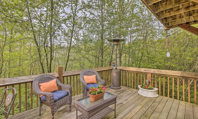 Oceana County Cabin | Resort Cabin w/Fire Pit: Golf, Hike and Play!