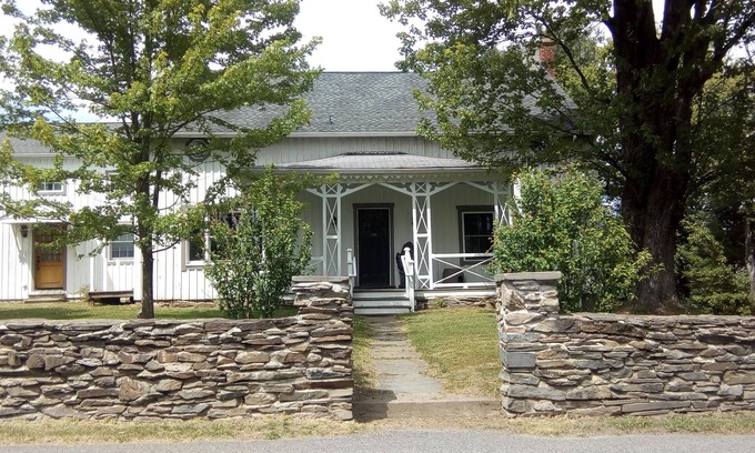 Red Hook House | Restored Farm House in quaint Hudson Valley Town of Red Hook, Dutchess County