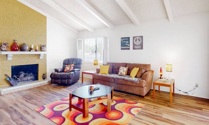 Litchfield Park House | Retro retreat with private pool, covered patio, firepit & grill - dog-friendly
